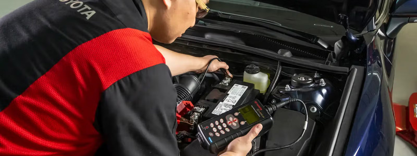 How to identify when your Toyota may need a battery replacement